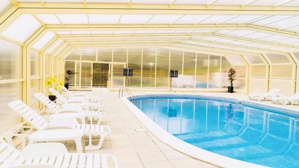 Hotel Velista 보네슈타 보다 외부 사진